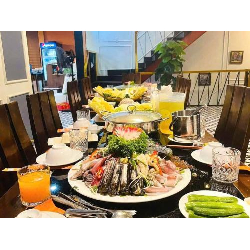 Không gian và menu